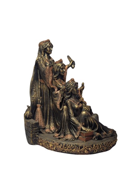Deusa Triplice Sentada (22cm) - Resina